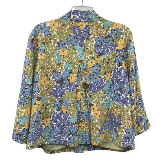 Colorful Floral Women's Blazer - Picture 2 of 6